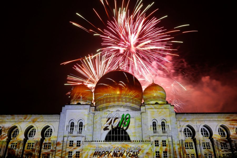 2018123123420364740345986Web