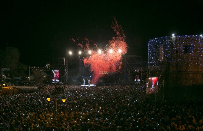 NTO: Preko 42 000 posjetilaca dočekalo Novu godinu na trgovima u Crnoj Gori