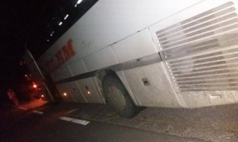 Autobus sa 50 putnika se pokvario u Platijama: 