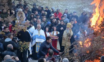 Amfilohije: Ovo sveto mjesto je vjekovima svjedočanstvo bogoljublja i bratoljublja, tako će biti do kraja svijeta i vijeka (FOTO)