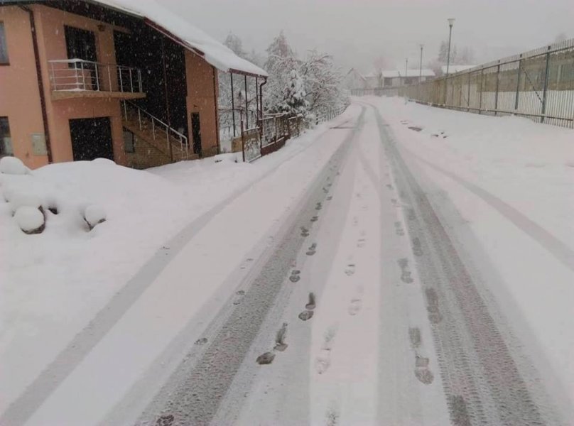 496098511372709838606601301188779301666816n