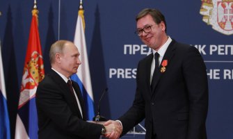 Putin: Pažljivo pratimo šta se dešava u regionu, Vučiću orden Aleksandra Nevskog