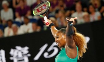 AO: Serena Vilijams izbacila Simonu Halep