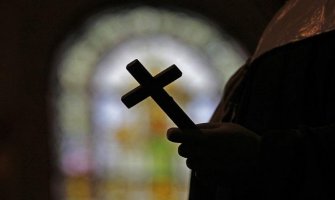 Vučinić: Od voznoga parka popova SPC ne bi se postidio ni Bundestag, Džomić: Zenka Mirašu plaća i Total TV