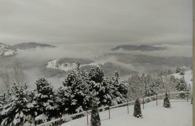 Na jugu kiša, na sjeveru snijeg