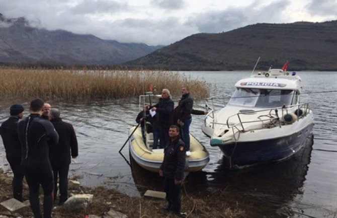 Crnogorsko-albanska komisija započela obnavljanje graničnih oznaka na Skadarskom jezeru