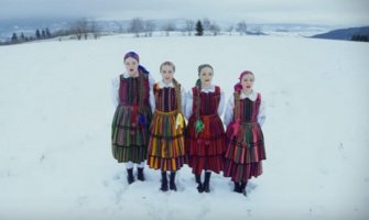 Djevojke iz Poljske u etno stilu obradile najveći hit rok grupe 