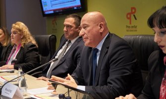 Odakle su stigli dolari koje Knežević mijenja i da li je Stijepović učestvovao u 