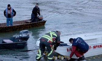 Detalji tragedije na Skadarskom jezeru: Molili kaluđera da ih prebaci do obale