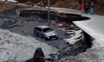 Kritično u četiri opštine u BIH, Hrvatska strahuje od izlivanja rijeka (VIDEO)