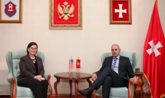 Kašćelan sa ambasadorkom SAD-a o infrastrukturnim i razvojnim projektima