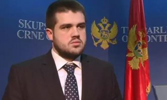 Nikolić: Knežević se upleo u sopstvenu mrežu obmana