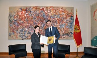 Bogdanović-Rajzing Rajnke: Crna Gora i SAD posvećeno rade na unaprijeđenju odnosa u oblasti kulture