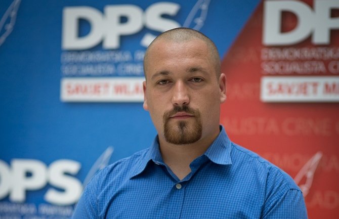 Jokanović: Dobro se vidi gdje je danas Đukanović i CG, a gdje Tadić i njegova politika