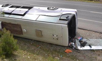 U saobraćajnoj nesreći na autoputu Skoplje-Tetovo 13 poginulih