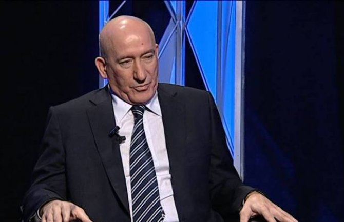 Katnić: Knežević Crnu Goru oštetio za desetine miliona eura, uhapšen interni revizor Atlas banke