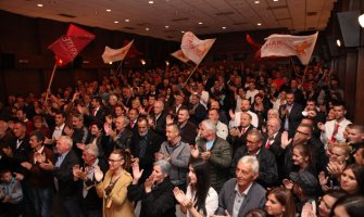 DCG: Šta o protestima Divanović može da kaže, a da bude ozbiljno shvaćen