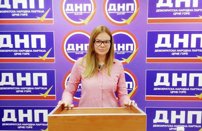 Vukićević: Osuđujemo prijetnje upućene ministarki Borovinić-Bojović