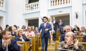 Abazović: Crna Gora je jedna, moramo vratiti građanima državu