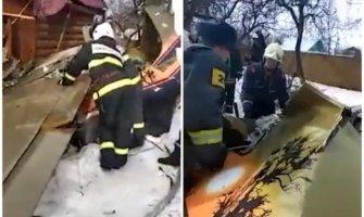 Avion se srušio pored vikendice, dvije osobe poginule(VIDEO)