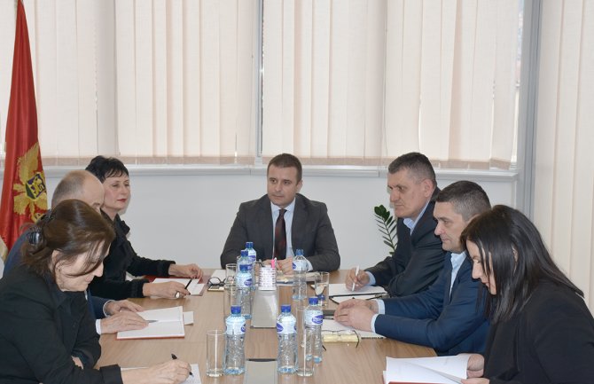 Kontrolisaće sve za koje postoji sumnja da su finansirani novcem stečenim kriminalom 