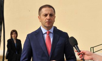 Šehović razriješio Zoricu Stanković, direktoricu škole u Budvi