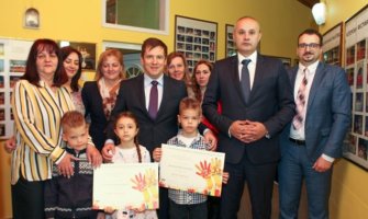 Počasna priznanja iz Češke za djecu sa Cetinja