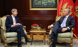 DEMOS: Njemačka ambasada da potvrdi navode sa sastanka Đukanovića i Hekera