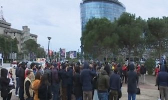 Protest studenata UCG: Ne želimo poslove preko veze, tražimo da se vrednuju diplome
