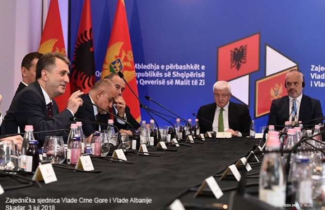 Nuhodžić: Prvo šengenski odnosi pa šengenske granice