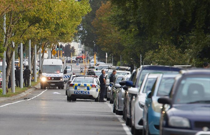 Novi Zeland: Preminula 50. žrtva napada, uhapšeni nemaju veze sa Tarantom