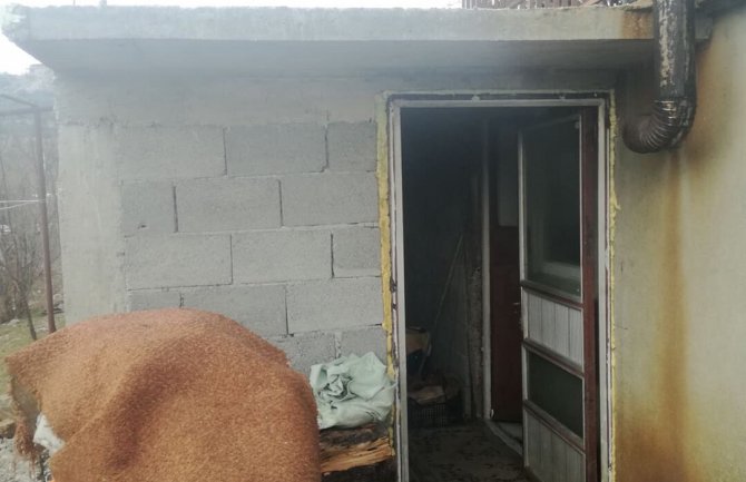 Potrebna pomoć bolesnoj baki Jagodi iz PG za završavanje kupatila