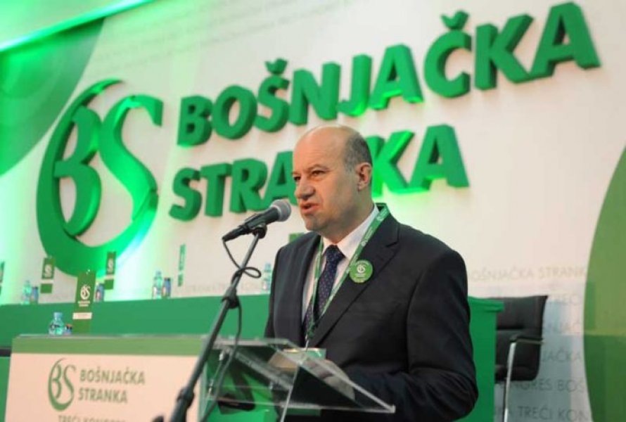 rafethusovic5696x469