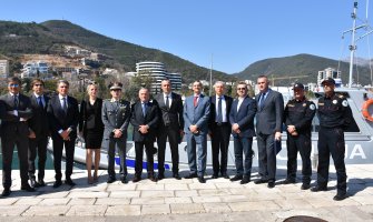 Donacija italijanske policije: Dva specijalizovana glisera za sprječavanje svih vidova prekograničnog kriminala