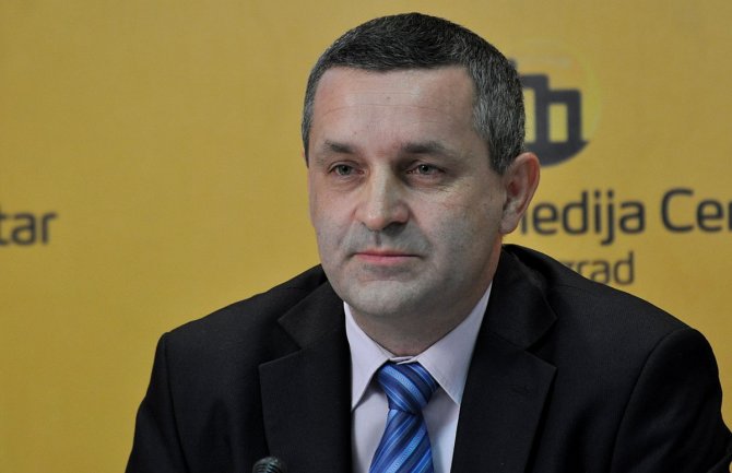 Linta: Crna Gora priznavanjem Kosova zabila nož u leđa Srbiji