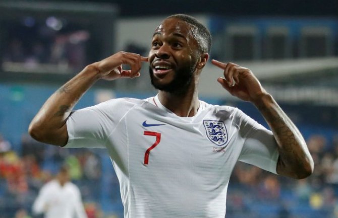 Sterling zbog rasističkog vrijeđanja traži suspenziju stadiona Crne Gore