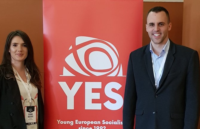 Kajević i Pešić na Kongresu Mladih evropskih socijalista 