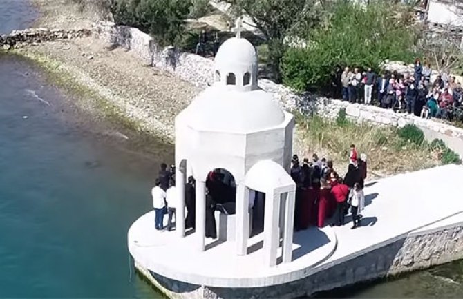 MCP poziva vjernike da se okupe u što većem broju kod krstionice