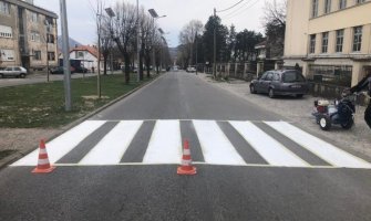 Cetinje: Počelo obilježavanje horizontalne saobraćajne signalizacije