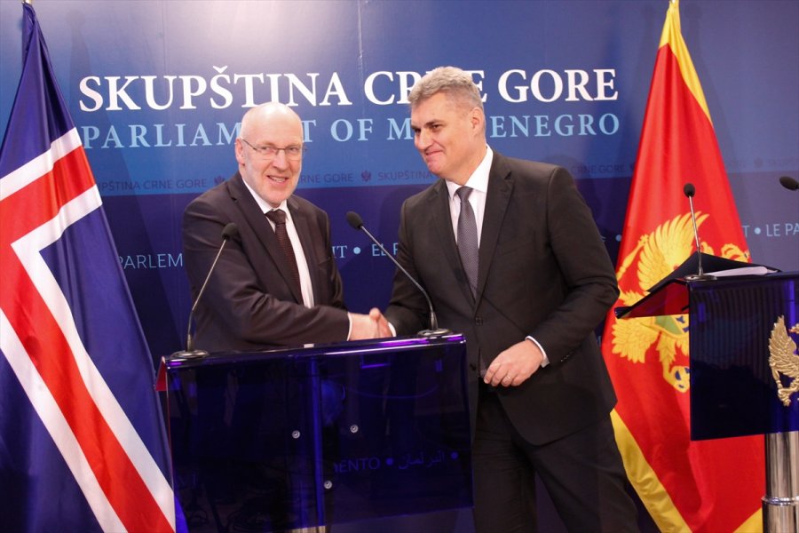 2019040423581745143274069Web