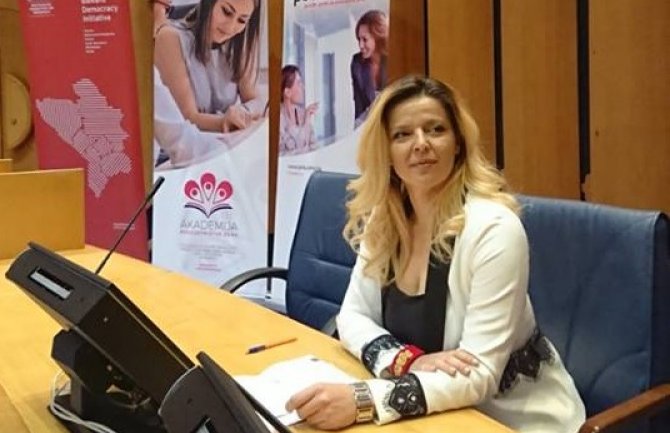 Radenović: Ekonomska zavisnost korijen neravnopravnosti žena