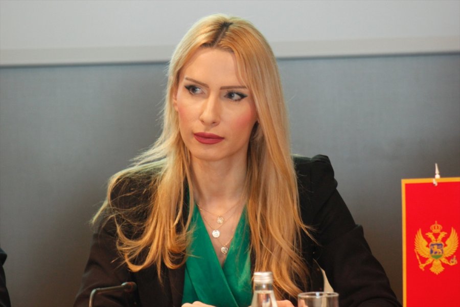 2019041123593362343473462Web