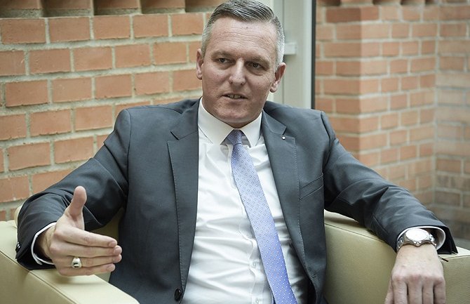 Kunasek: Na Zapadnom Balkanu još uvijek postoje neriješeni konflikti, stabilnost najvažnija