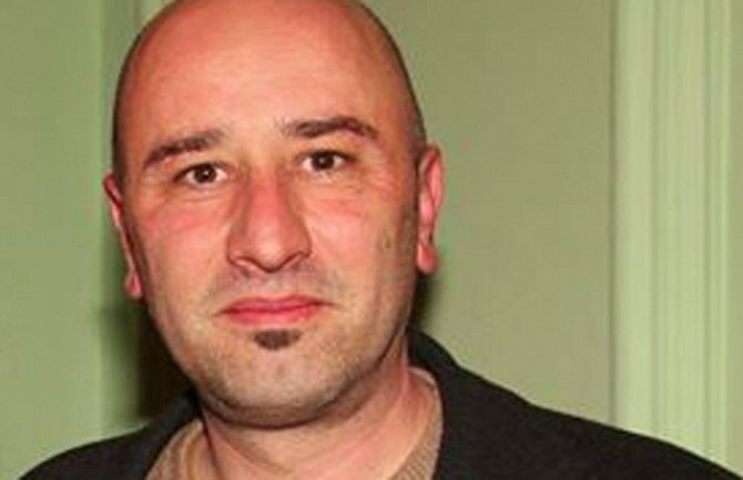 Profesor iz cetinjske Gimnazije jedan od najboljih nastavnika regiona