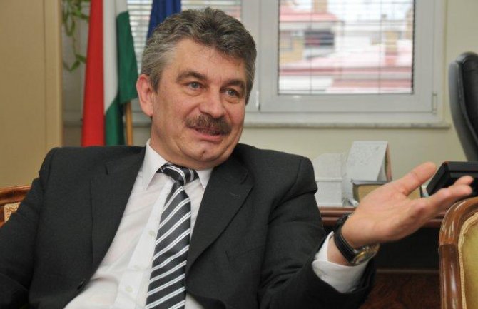 Ambasador Mađarske: 2025. realan rok za ulazak Crne Gore u EU