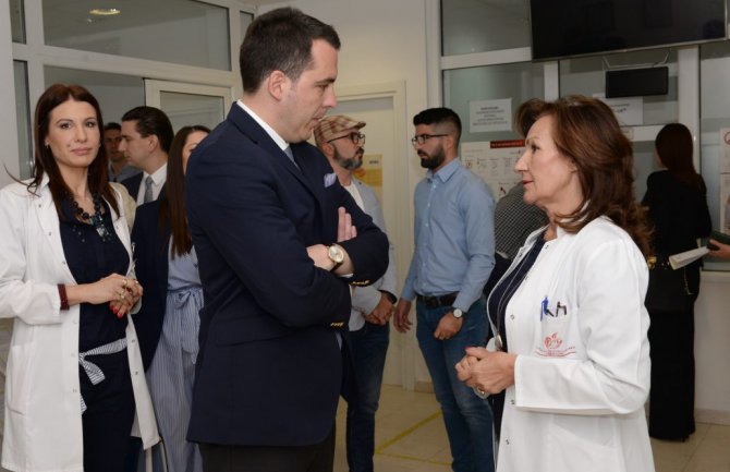 Više od 50 zaposlenih u Glavnom gradu pridružilo se akciji dobrovoljnog davanja krvi