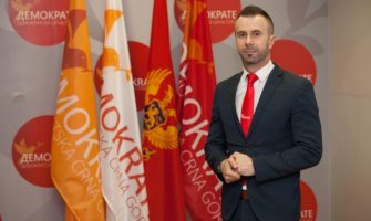 Ministarski sat jednom mjesečno pred poslanicima Skupštine