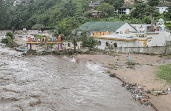 Smrtonosne poplave na jugoistoku Afrike, 60 ljudi poginulo