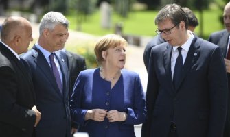 Tači u Berlinu: Očekujem da kancelarka Merkel ubijedi Vučića da prizna Kosovo