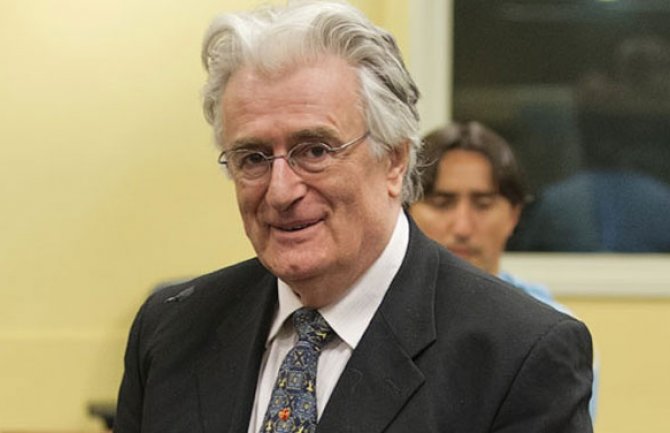 Karadžić poručio iz Haga: Manite se dinastičkih podjela